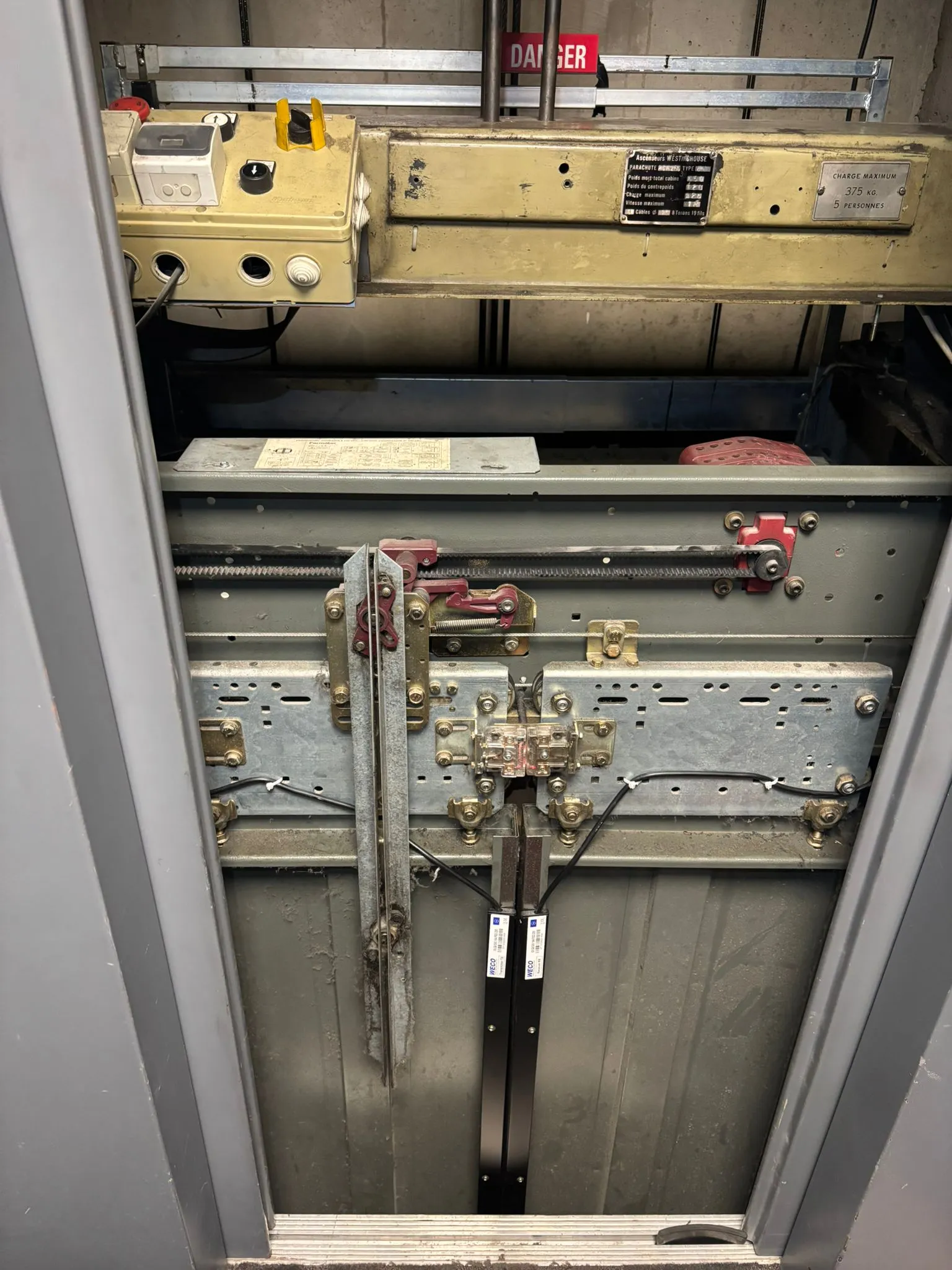 Remplacement des barrières de cellule